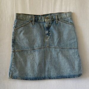 Vintage Gap Light Wash Denim Mini Skirt
